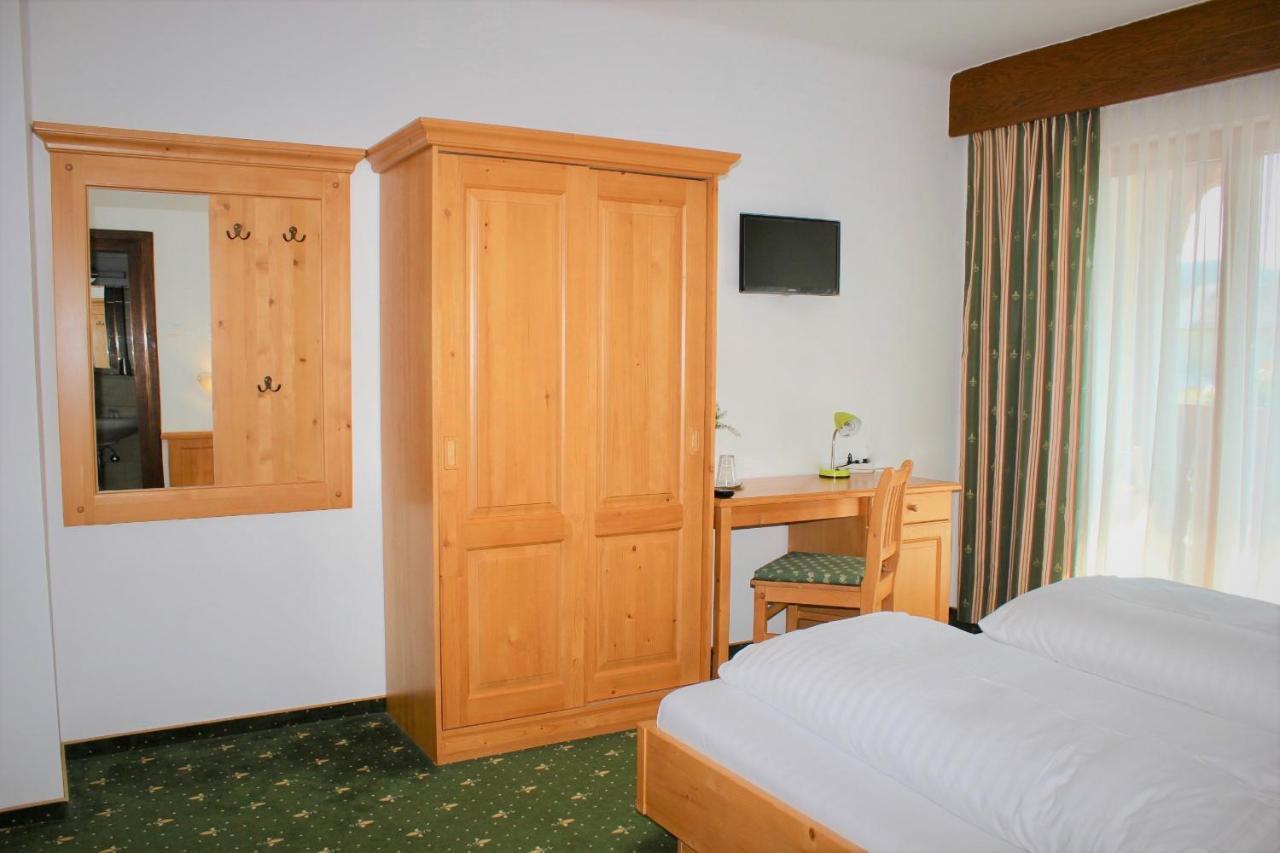 Hotel Alex Sankt Kanzian am Klopeiner See Bagian luar foto