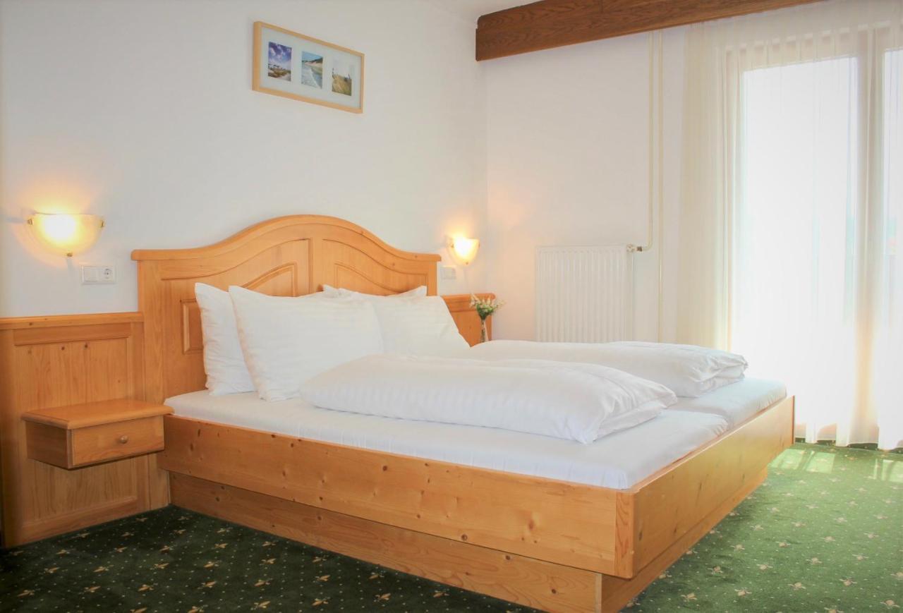 Hotel Alex Sankt Kanzian am Klopeiner See Bagian luar foto
